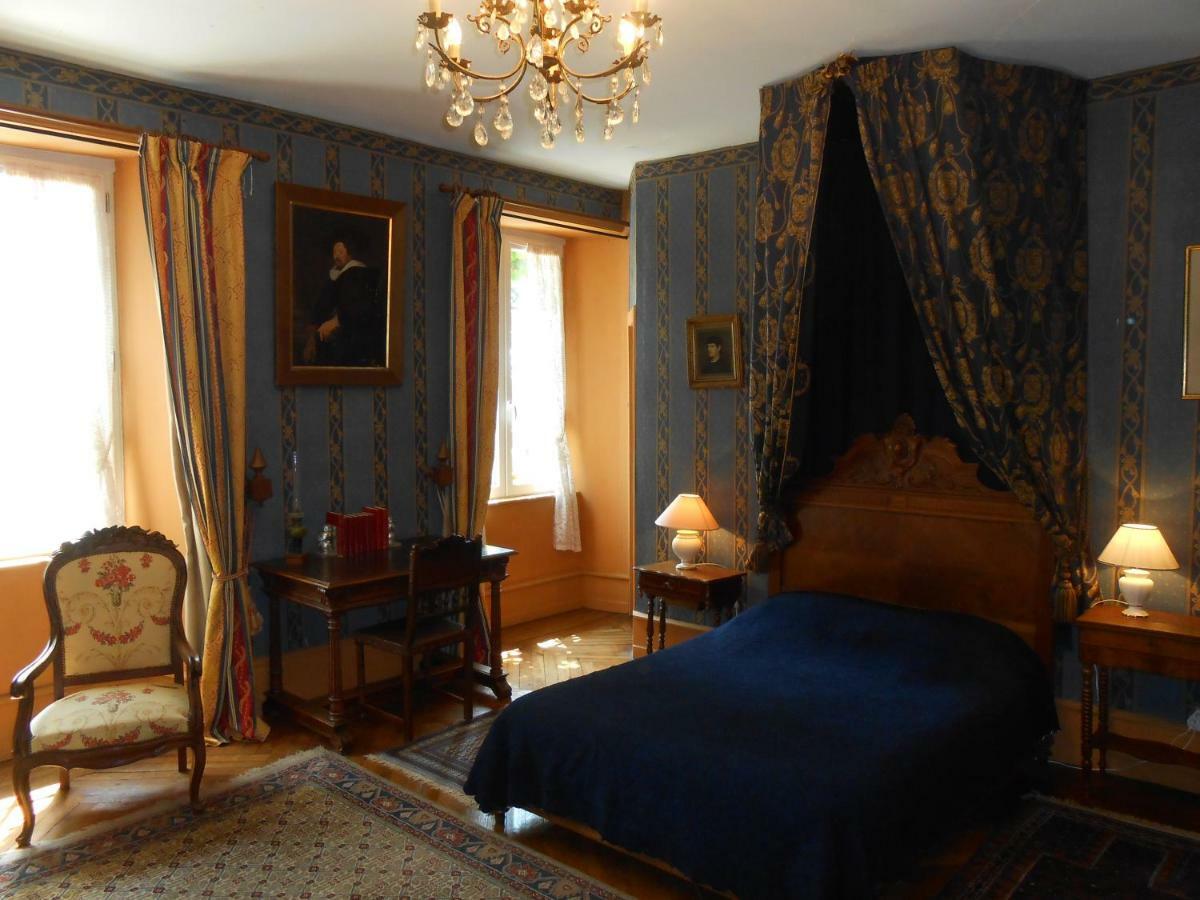 Chateau De Courbelimagne, Raulhac Zewnętrze zdjęcie